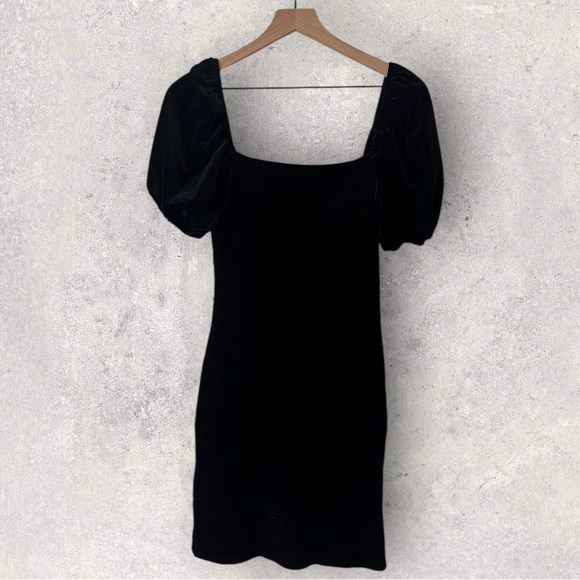 Mango Black Velvet Puff Sleeve Elastic Mini Dress Size 4 - Picture 6 of 12